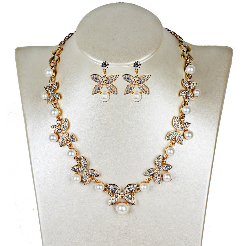 Elegant Pearl Butterfly Bridal Jewelry Set: Necklace & Earrings