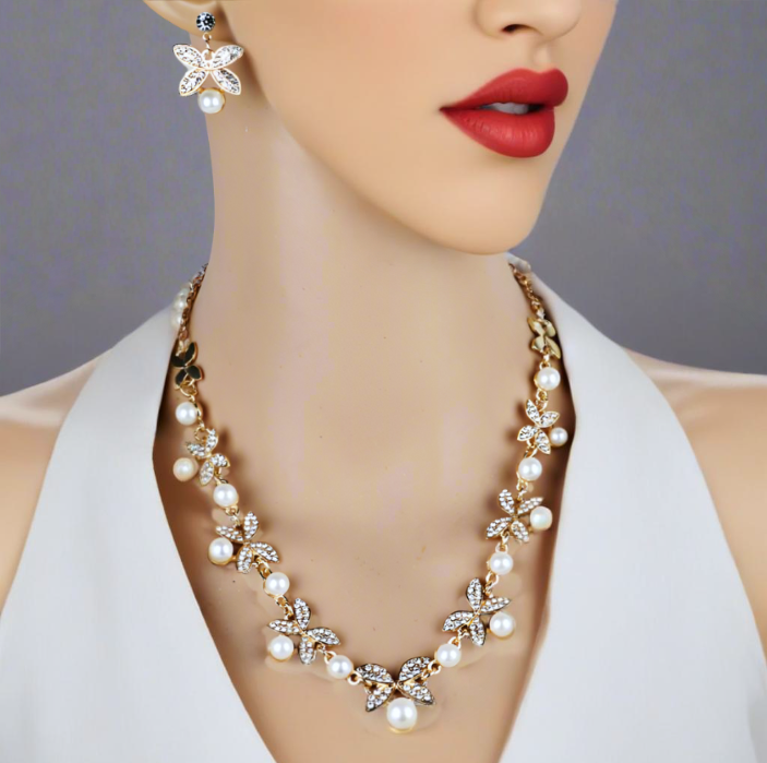 Elegant Pearl Butterfly Bridal Jewelry Set: Necklace & Earrings